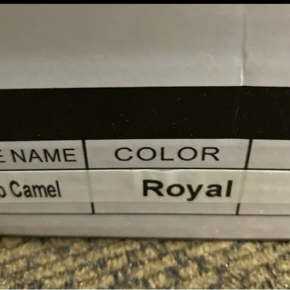 Sandals - Picture 5 of 5